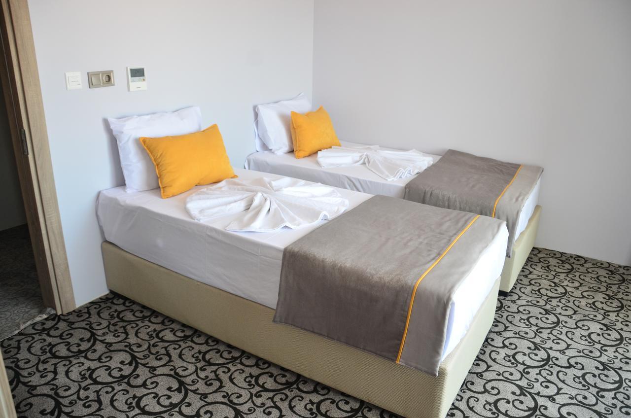 Elisa Hotel Ayvalı Rom bilde